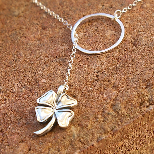 four leave clover necklace